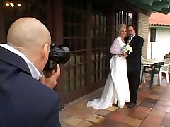 Невеста отдалась фотографу